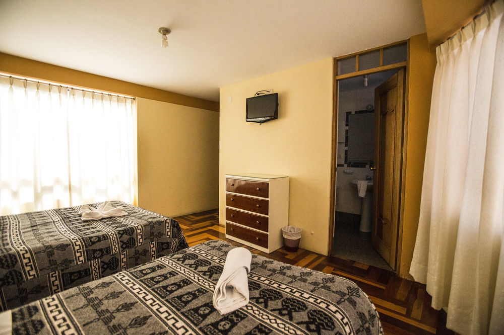 Hostal Atlantis Cuzco Buitenkant foto